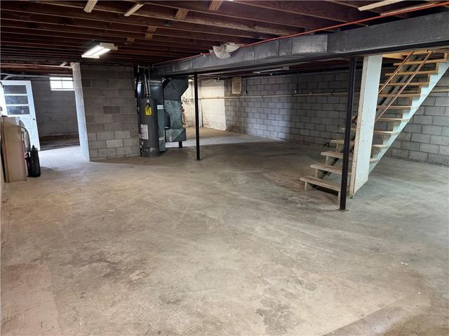 3998 S Highway 32 Highway S, El Dorado Springs, MO 64744