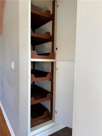 3998 S Highway 32 Highway S, El Dorado Springs, MO 64744