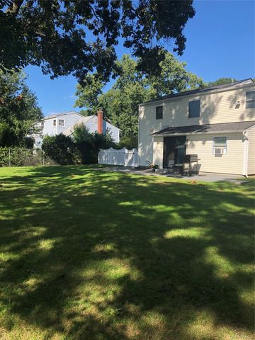 22 Starfire Drive, Centereach, NY 11720