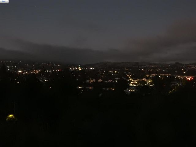 21714 Shadyspring Rd, Castro Valley, CA 94546
