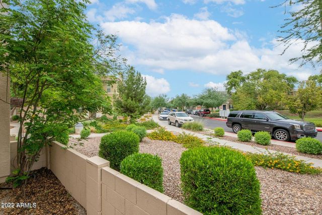 14095 W Country Gables Drive, Surprise, AZ 85379