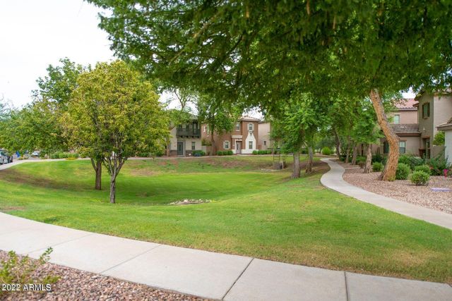 14095 W Country Gables Drive, Surprise, AZ 85379