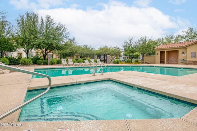 14095 W Country Gables Drive, Surprise, AZ 85379