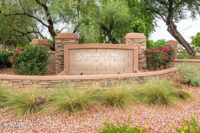 14095 W Country Gables Drive, Surprise, AZ 85379