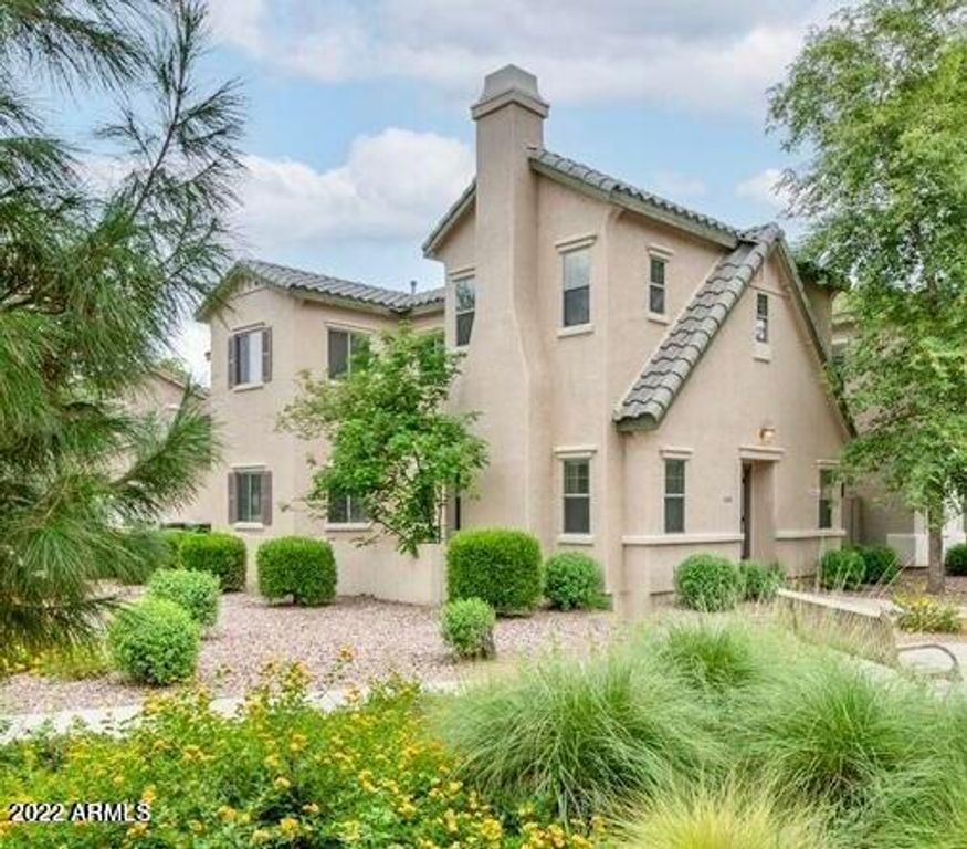 14095 W Country Gables Drive, Surprise, AZ 85379