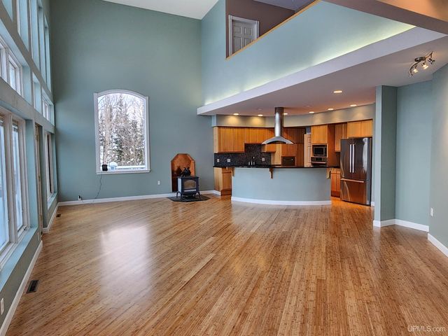 59357 N Lakeshore Drive, Calumet, MI 49913