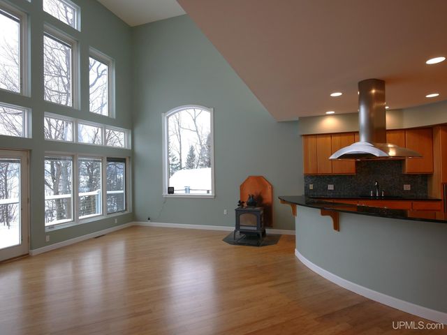 59357 N Lakeshore Drive, Calumet, MI 49913