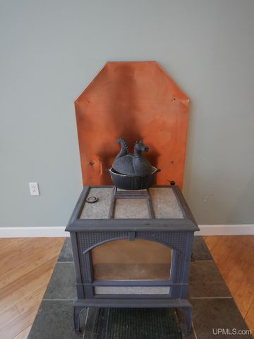 59357 N Lakeshore Drive, Calumet, MI 49913