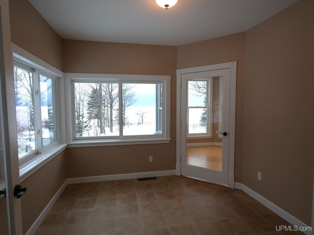 59357 N Lakeshore Drive, Calumet, MI 49913