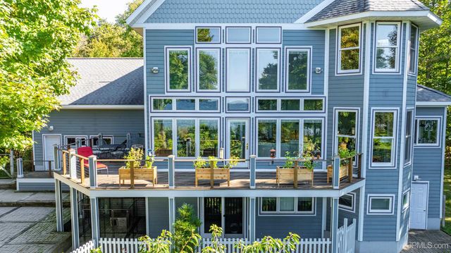 59357 N Lakeshore Drive, Calumet, MI 49913