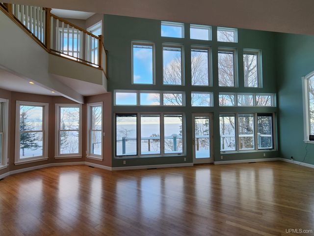 59357 N Lakeshore Drive, Calumet, MI 49913