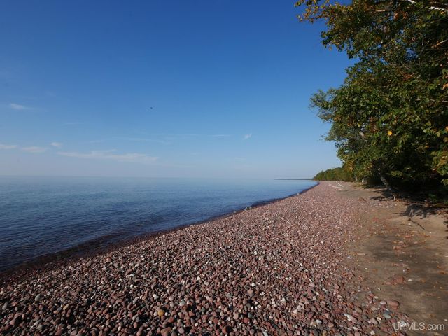 59357 N Lakeshore Drive, Calumet, MI 49913