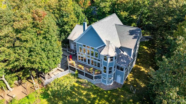59357 N Lakeshore Drive, Calumet, MI 49913