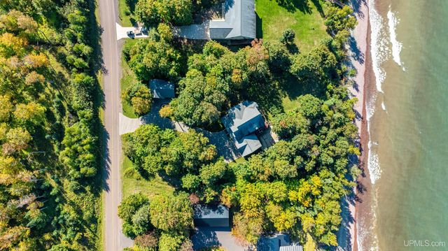 59357 N Lakeshore Drive, Calumet, MI 49913