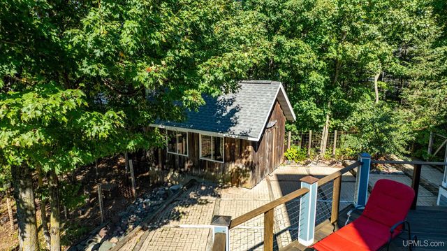 59357 N Lakeshore Drive, Calumet, MI 49913
