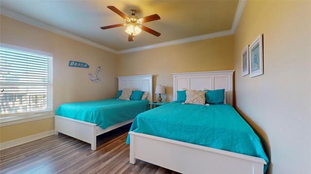 1965 Ave J, Crystal Beach, TX 77650