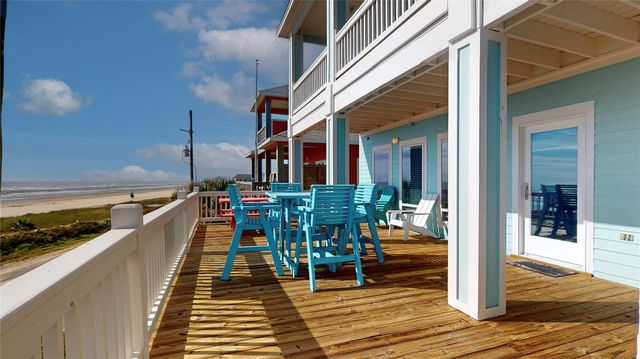 1965 Ave J, Crystal Beach, TX 77650