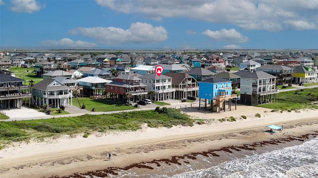 1965 Ave J, Crystal Beach, TX 77650