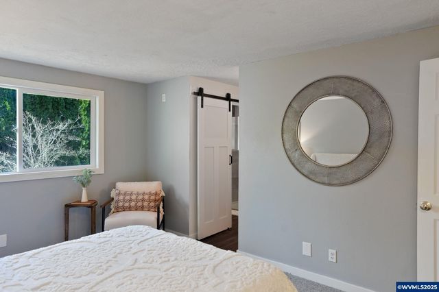 4742 Rivergrove Ct N, Keizer, OR 97303