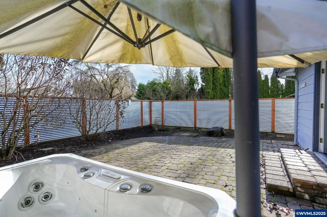 4742 Rivergrove Ct N, Keizer, OR 97303