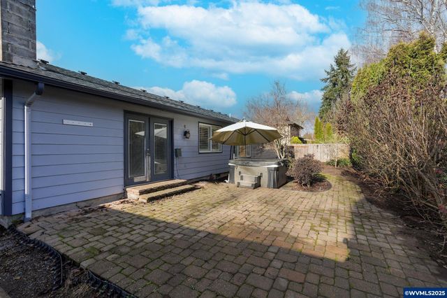 4742 Rivergrove Ct N, Keizer, OR 97303