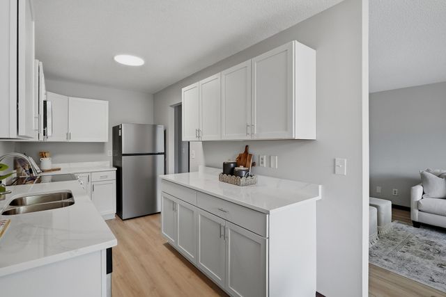6668 Ives Lane N, Maple Grove, MN 55369