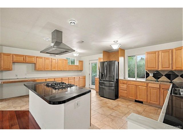7347 S Spruce St, Centennial, CO 80112