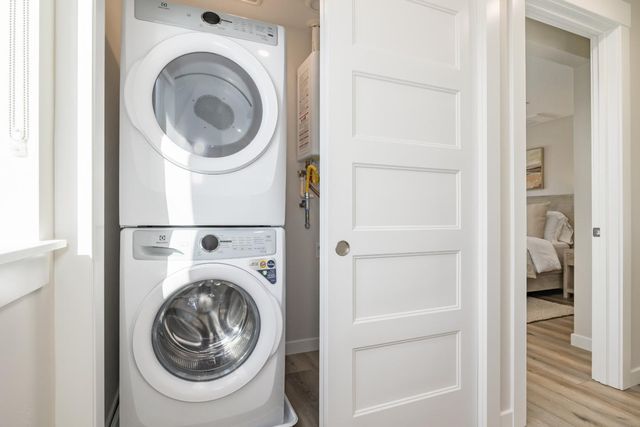 111 Aptos Village Way 1, Aptos, CA 95003