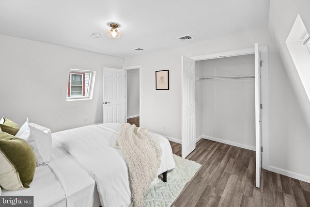 255 S 6TH AVE, Highland Park, NJ 08904