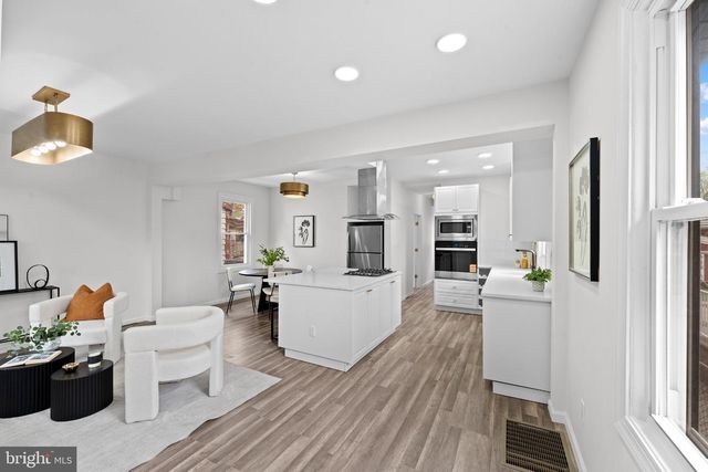 255 S 6TH AVE, Highland Park, NJ 08904