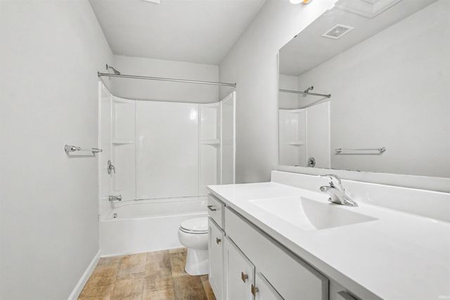 50784 Maple Isle Drive, Elkhart, IN 46514