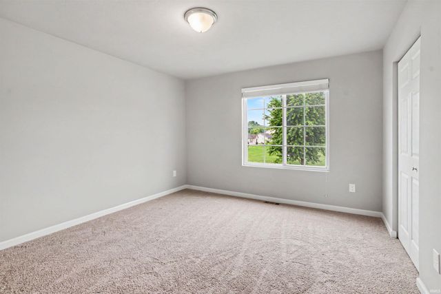 50784 Maple Isle Drive, Elkhart, IN 46514