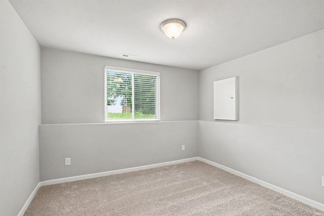 50784 Maple Isle Drive, Elkhart, IN 46514