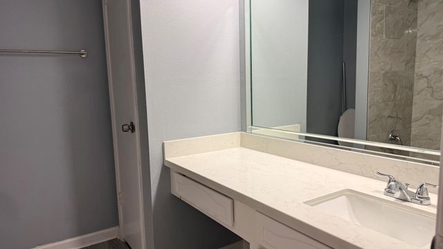 9219 Tooley Drive, Houston, TX 77031