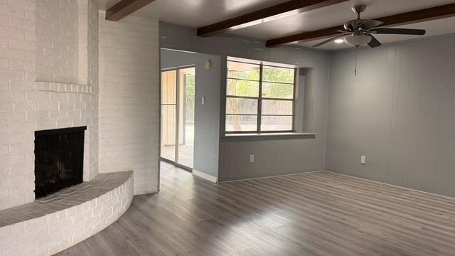 9219 Tooley Drive, Houston, TX 77031