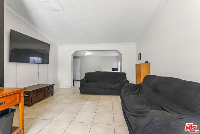 2218 Broadway Avenue, San Bernardino, CA 92410