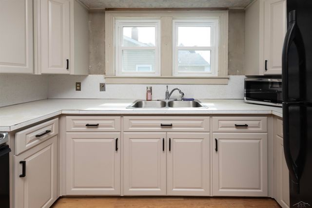 400 S Johnson Street, Bay City, MI 48708