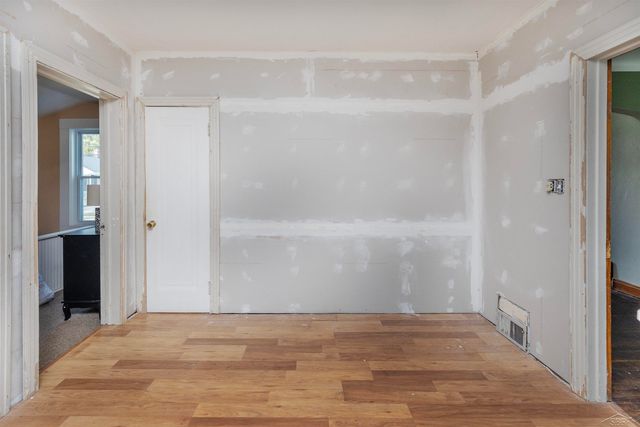 400 S Johnson Street, Bay City, MI 48708