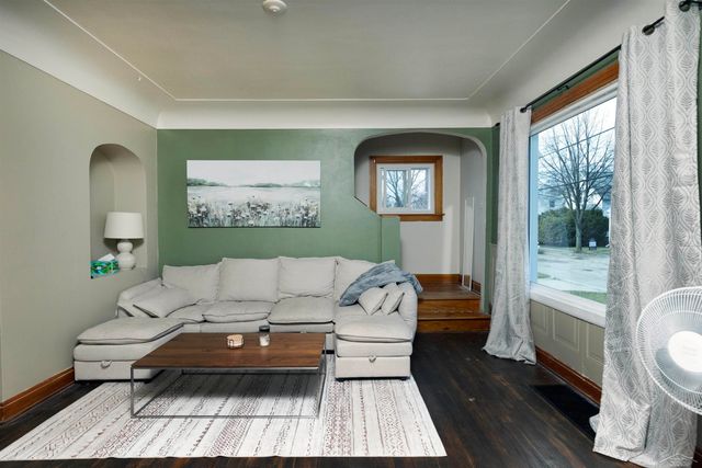 400 S Johnson Street, Bay City, MI 48708