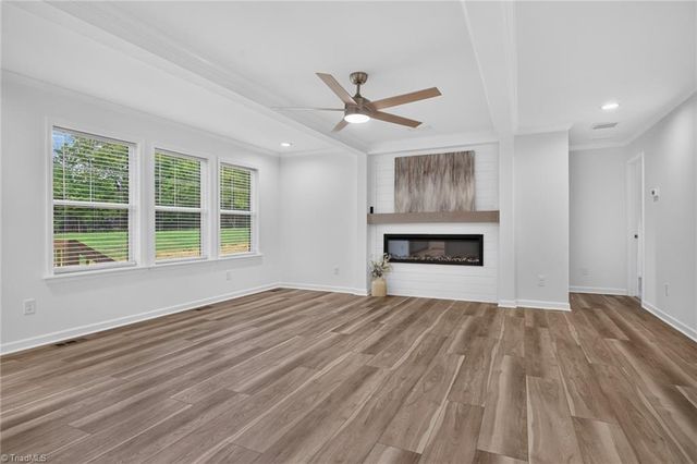 2274 Darwick Road, Winston-salem, NC 27127