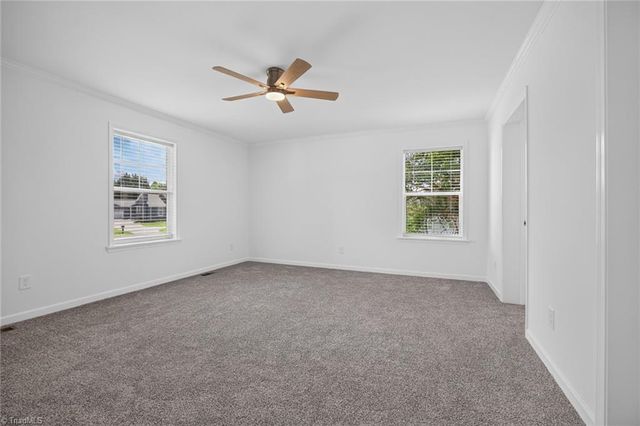 2274 Darwick Road, Winston-salem, NC 27127