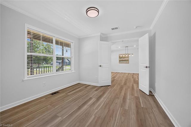 2274 Darwick Road, Winston-salem, NC 27127