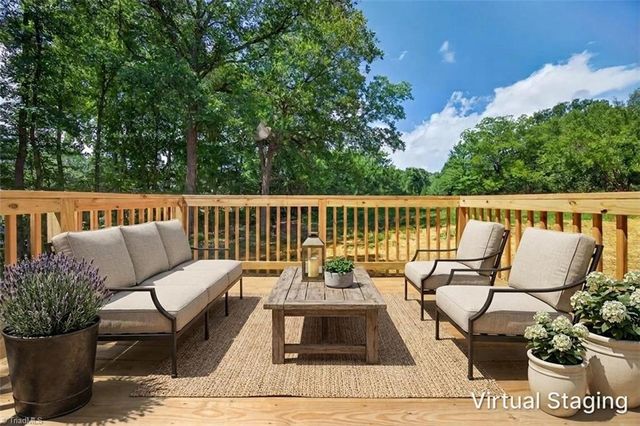 2274 Darwick Road, Winston-salem, NC 27127