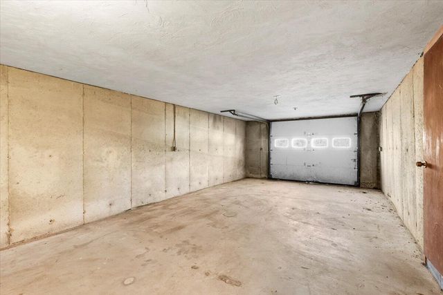 1094 County Road, Cataumet, MA 02534