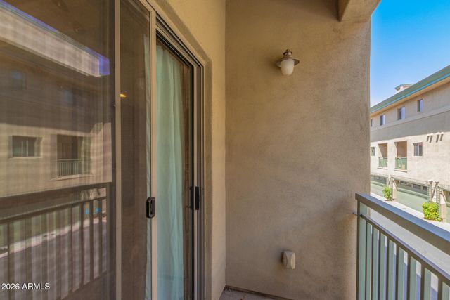 815 E ROSE Lane 127, Phoenix, AZ 85014