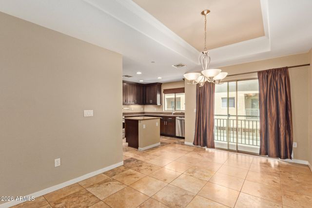 815 E ROSE Lane 127, Phoenix, AZ 85014