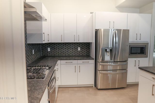 7406 WOODEN NICKEL Drive, El Paso, TX 79911