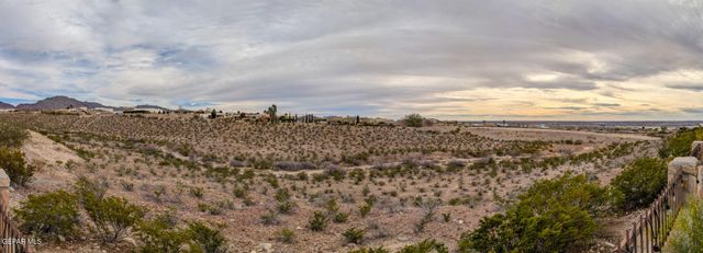 7406 WOODEN NICKEL Drive, El Paso, TX 79911