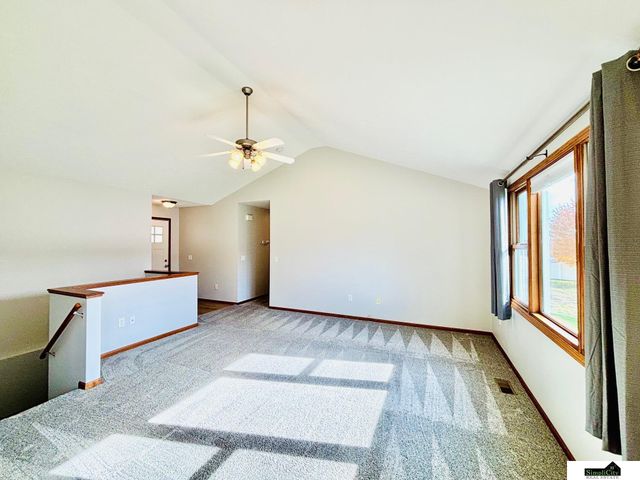 8801 Leighton Avenue, Lincoln, NE 68507