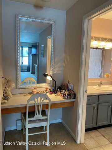 31 Mahikan Drive Drive, Hudson, NY 12534